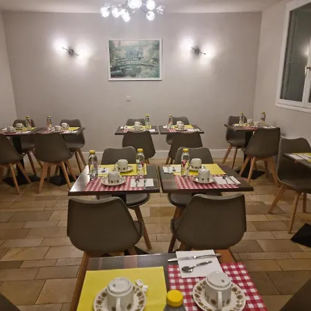 Hotel Vernon Saint-Marcel (Eure)